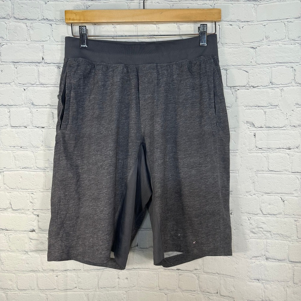 Lululemon Mens Athletic Shorts Heathered Gray Gym Workout Training Size Small